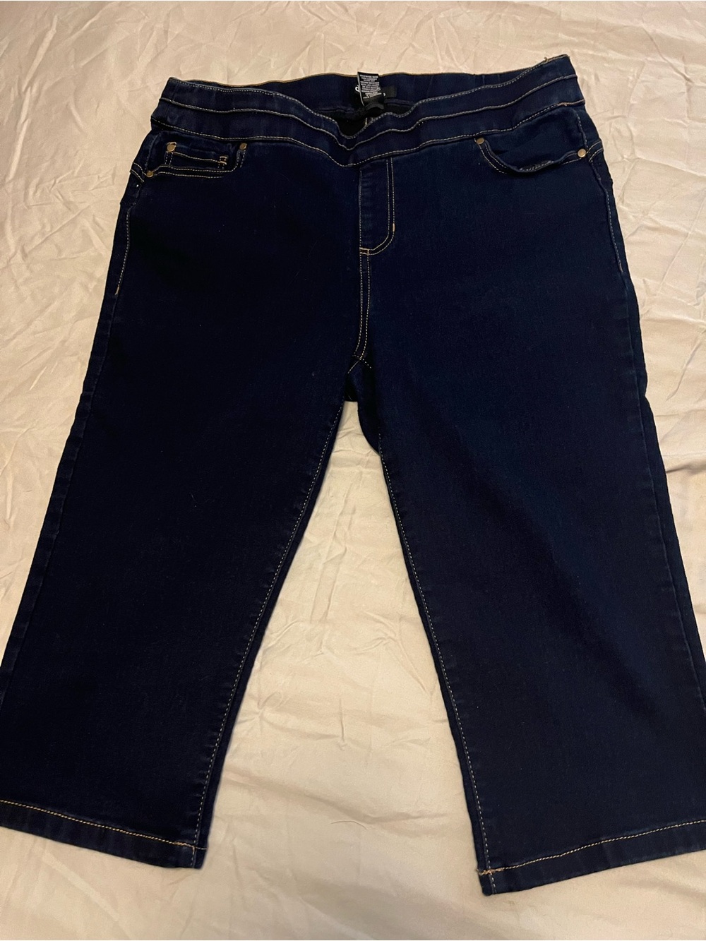 d. jeans Dark Blue Cropped Stretch Capri